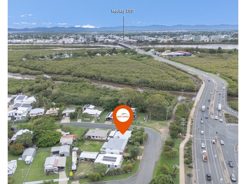4 Bassett Street, North Mackay QLD 4740
