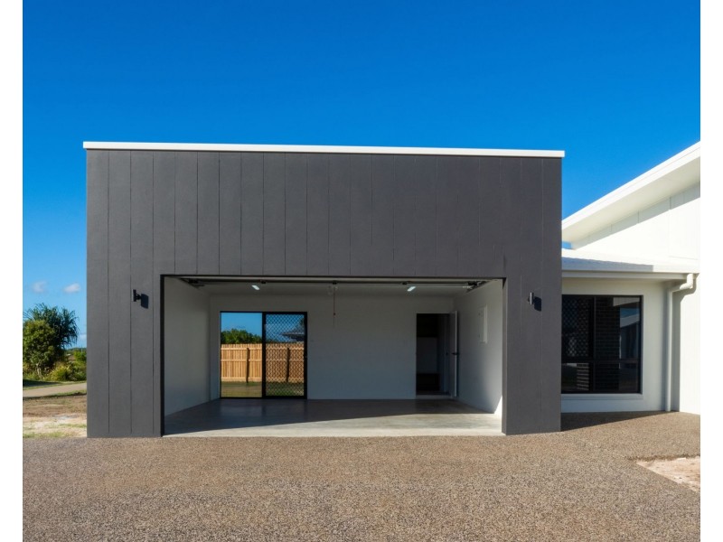 57 Regal Circuit, Beaconsfield QLD 4740