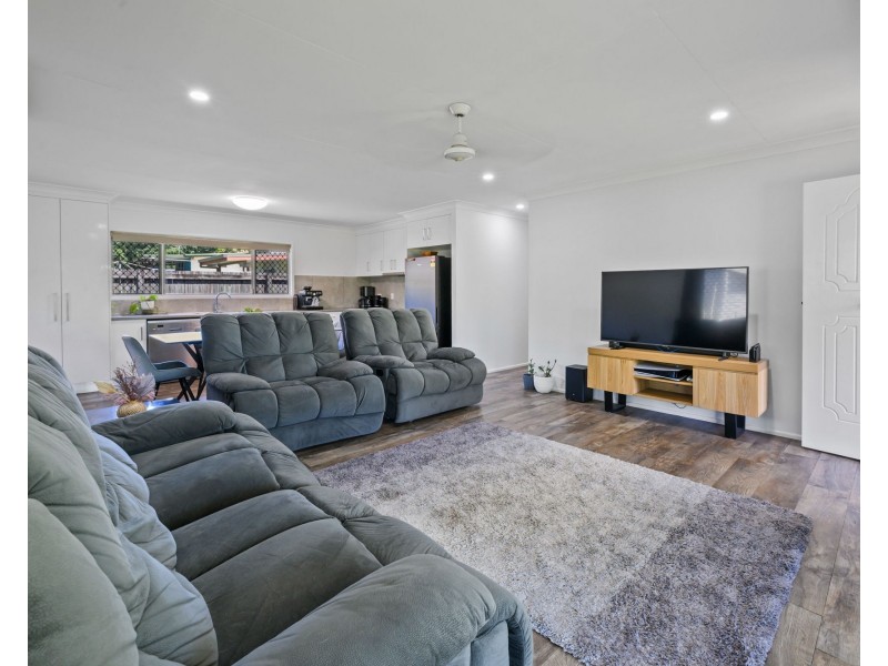 6 Tulloch Street, Ooralea QLD 4740