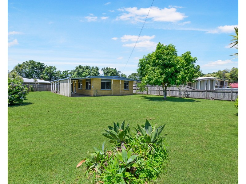 6 Tulloch Street, Ooralea QLD 4740