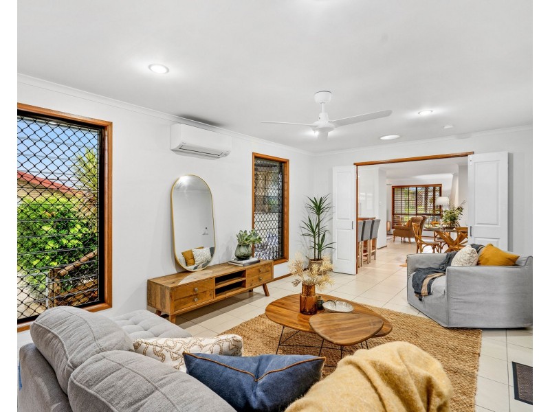 13 Dixon Court, Beaconsfield QLD 4740