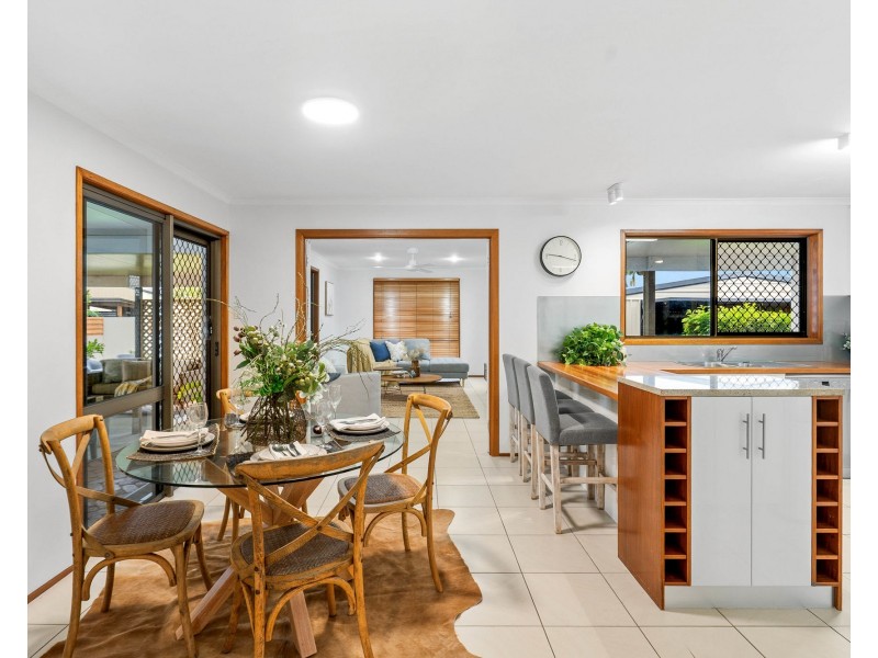 13 Dixon Court, Beaconsfield QLD 4740