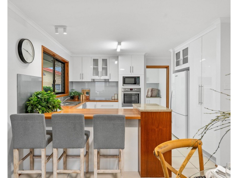 13 Dixon Court, Beaconsfield QLD 4740