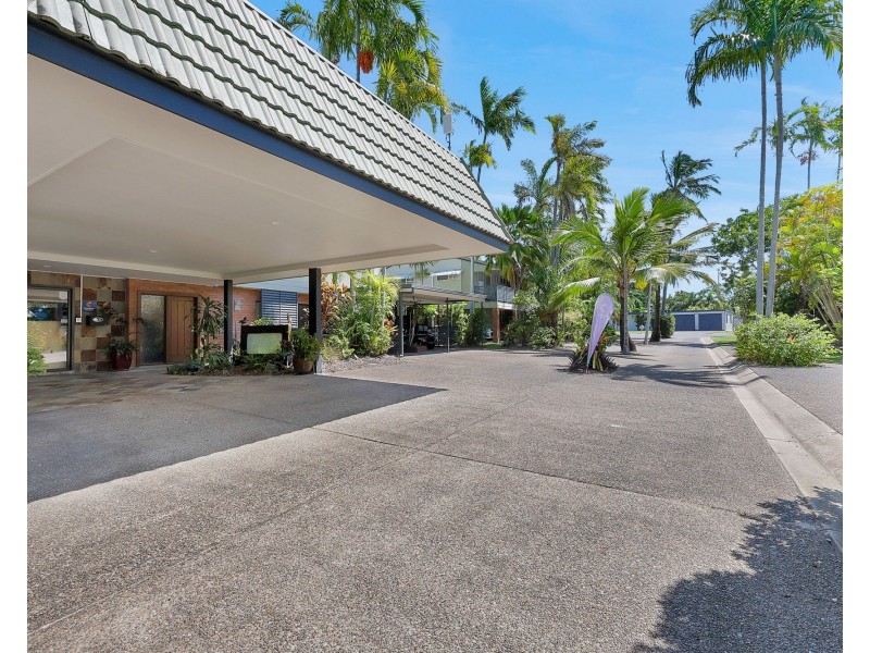 32/26 BOURKE STREET, Blacks Beach QLD 4740