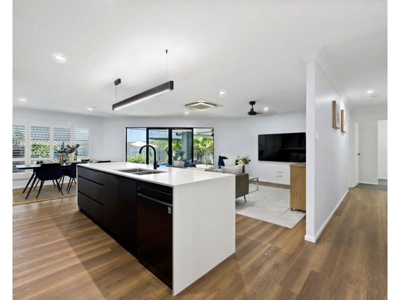 5 Hawkins Street, Bucasia QLD 4750