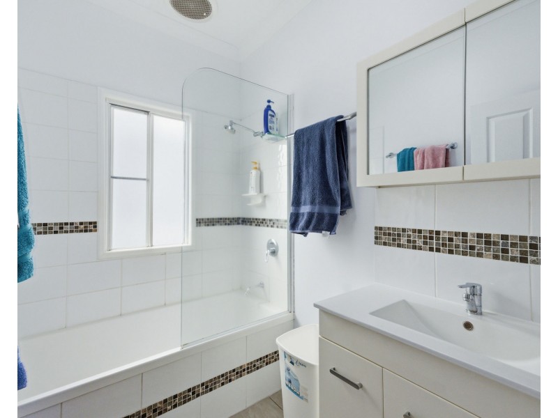 14 Ambrose Way, North Mackay QLD 4740