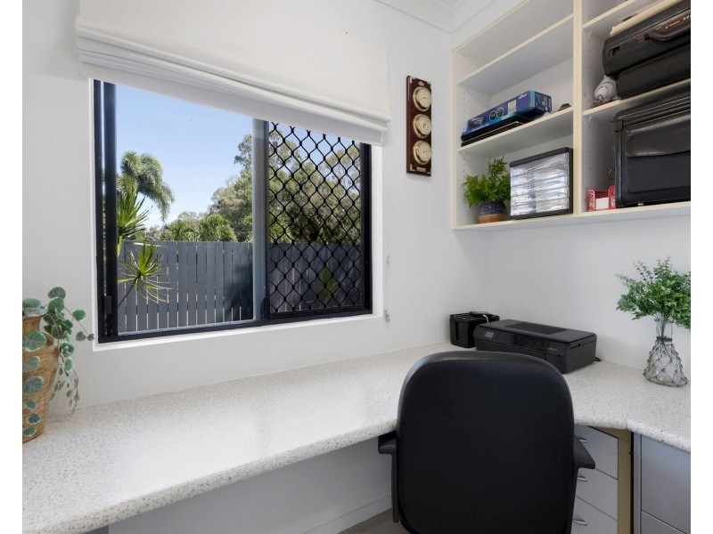 81 Pacific Drive, Blacks Beach QLD 4740