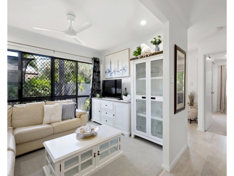 81 Pacific Drive, Blacks Beach QLD 4740