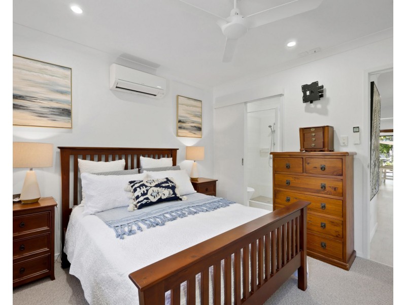 81 Pacific Drive, Blacks Beach QLD 4740