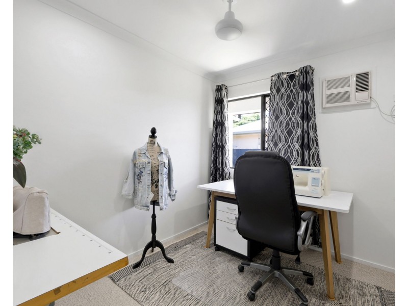 81 Pacific Drive, Blacks Beach QLD 4740