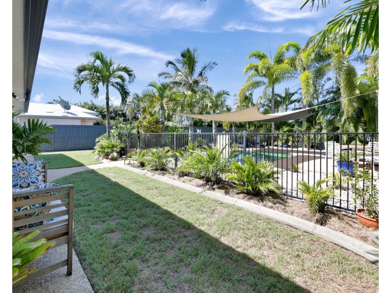 81 Pacific Drive, Blacks Beach QLD 4740