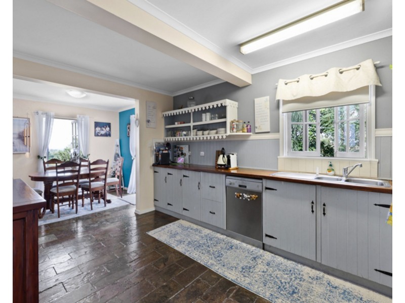 2/6 Florence Street, Eimeo QLD 4740