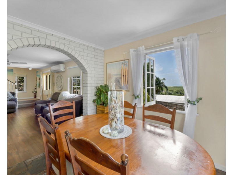 2/6 Florence Street, Eimeo QLD 4740