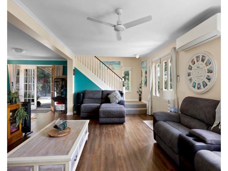 2/6 Florence Street, Eimeo QLD 4740