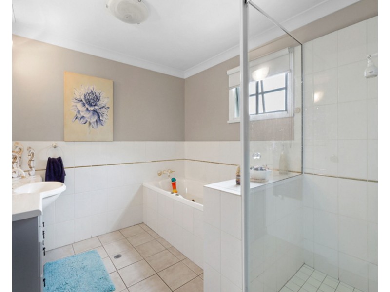 2/6 Florence Street, Eimeo QLD 4740