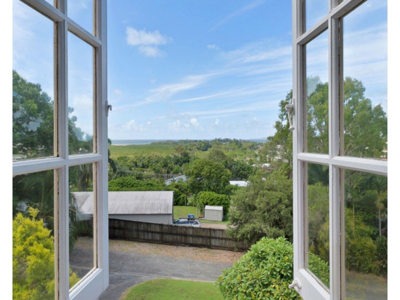 2/6 Florence Street, Eimeo QLD 4740