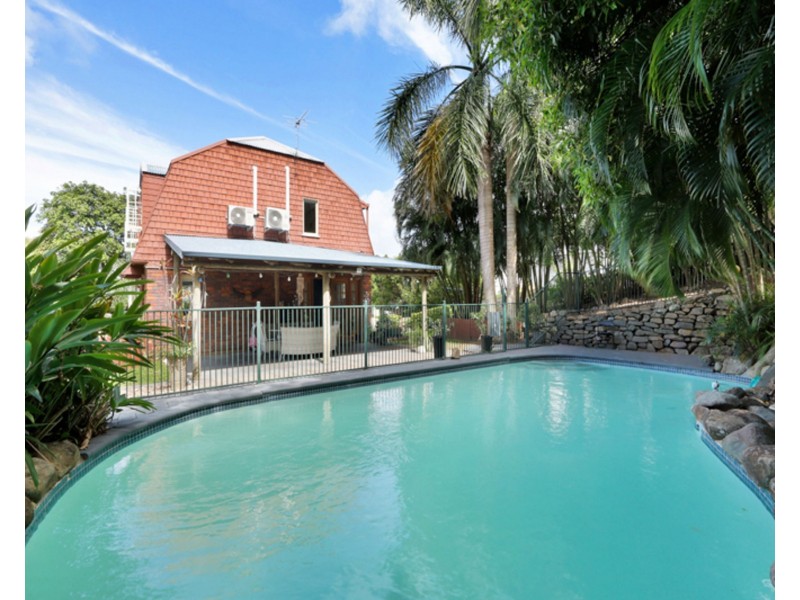 2/6 Florence Street, Eimeo QLD 4740