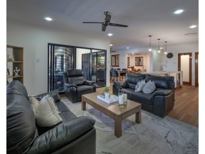 11 Chantilly Court, Glenella QLD 4740