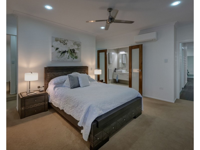 11 Chantilly Court, Glenella QLD 4740