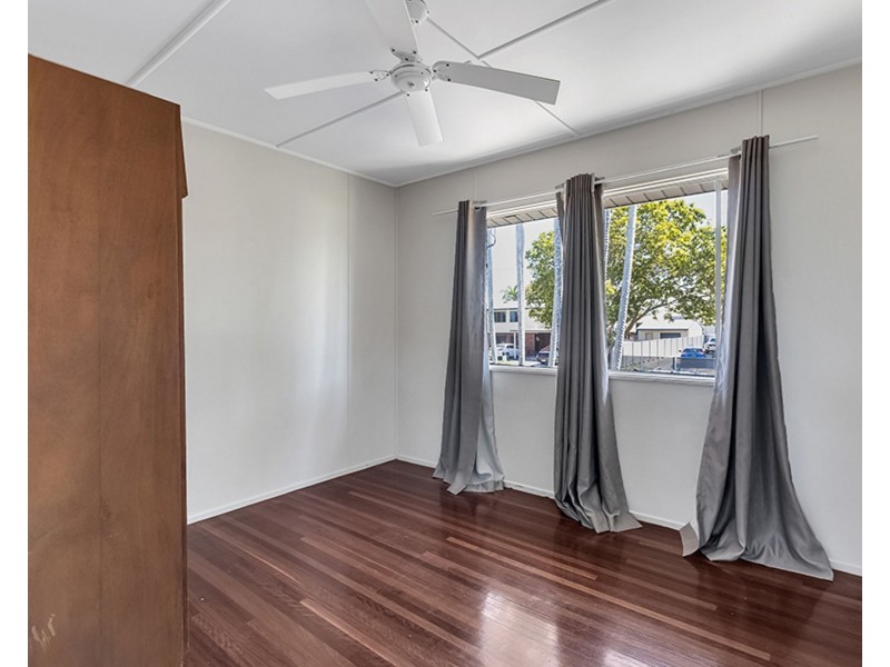 95 Scott Street, South Mackay QLD 4740