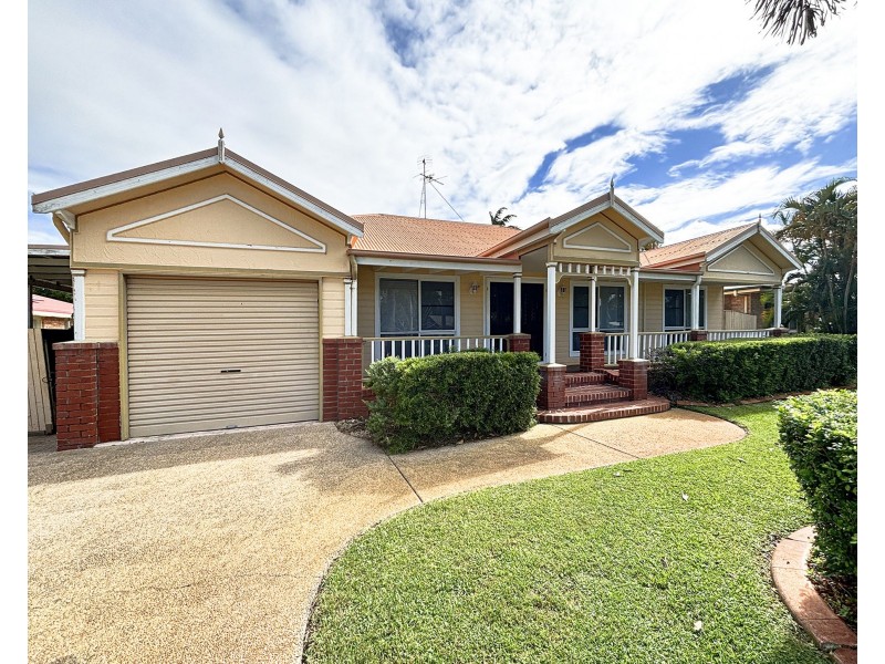 30 Elizabeth Drive, Bucasia QLD 4750
