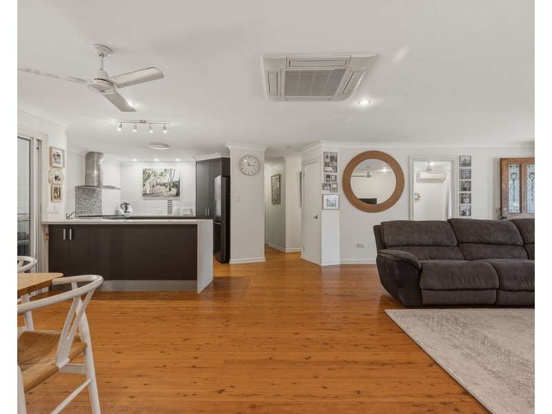 30 Elizabeth Drive, Bucasia QLD 4750