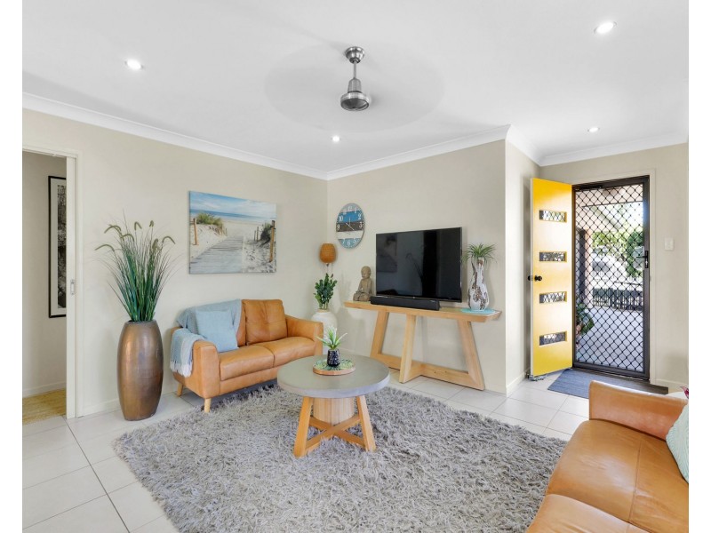4-6 Corella Way, Blacks Beach QLD 4740