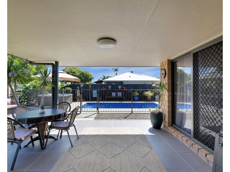4-6 Corella Way, Blacks Beach QLD 4740