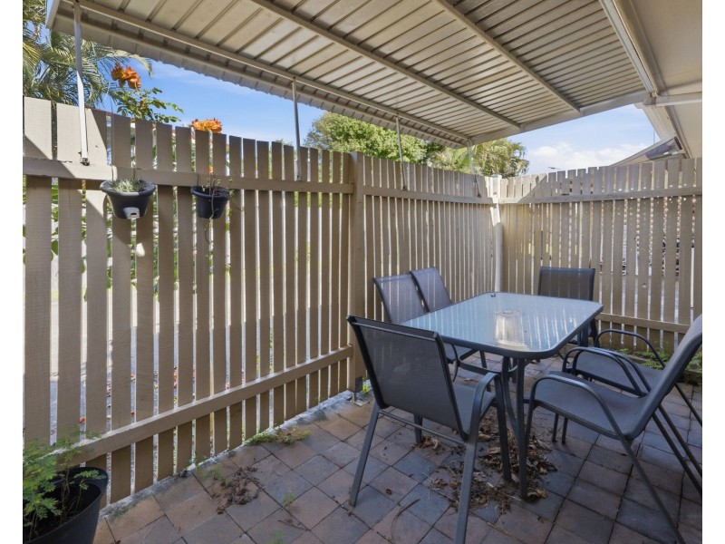 2/16 Wentford Street, Mackay QLD 4740
