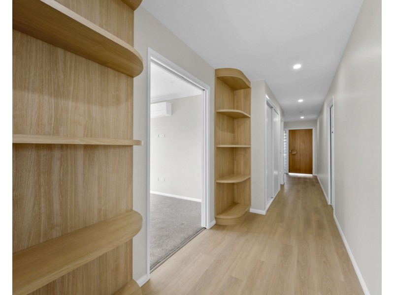 61 Regal Circuit, Beaconsfield QLD 4740