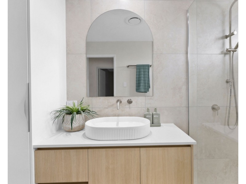 61 Regal Circuit, Beaconsfield QLD 4740