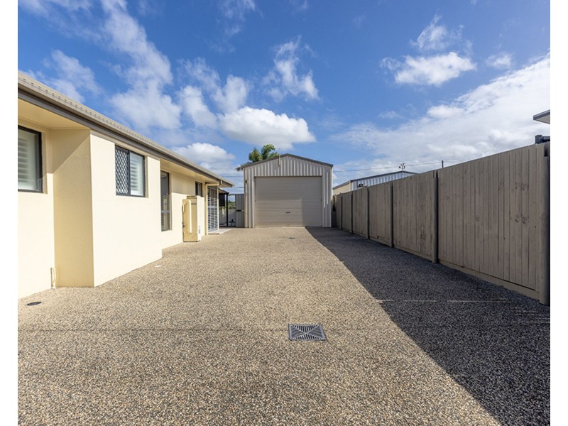 10 Chantilly Court, Glenella QLD 4740