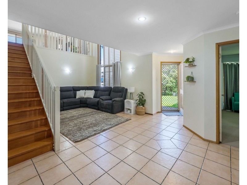 16 Nadina Street, Beaconsfield QLD 4740