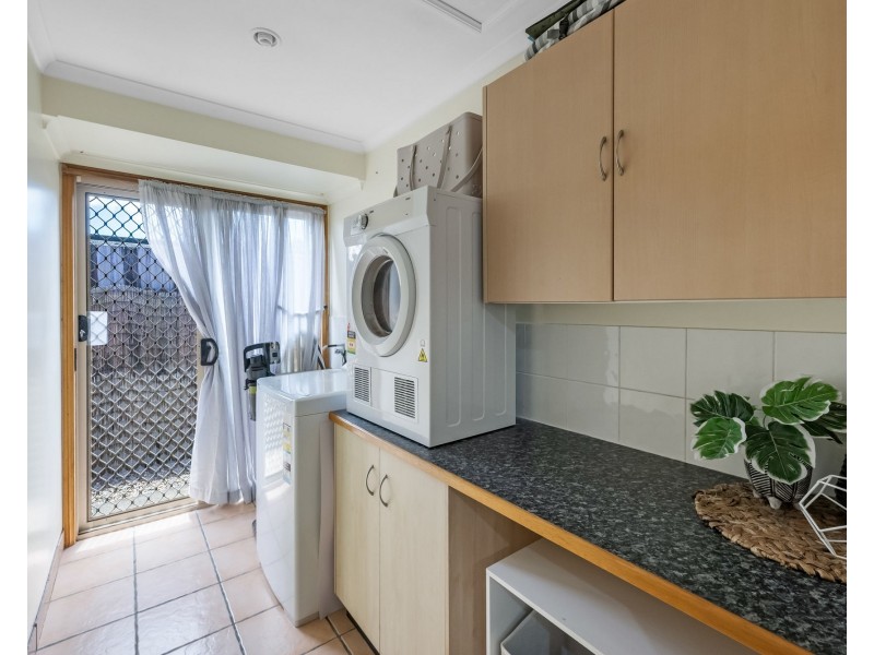 16 Nadina Street, Beaconsfield QLD 4740