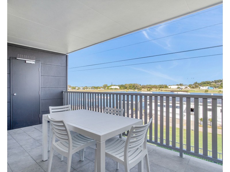 10/10 Michigan Way, Andergrove QLD 4740