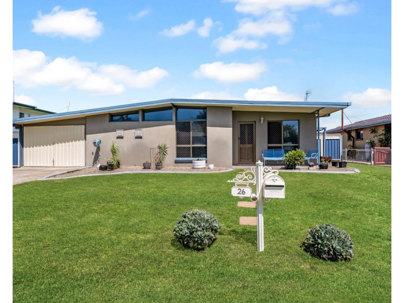 26 Downing street, Ooralea QLD 4740