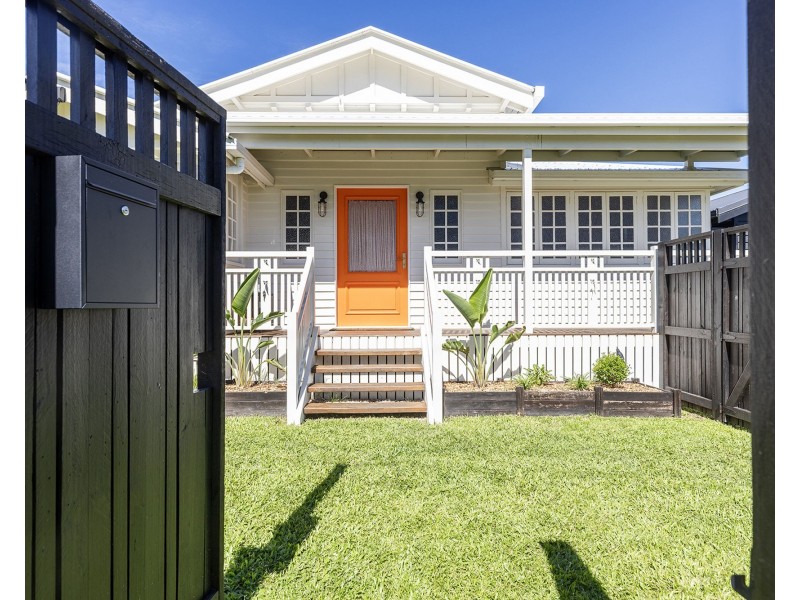 1 Kenilworth Street, South Mackay QLD 4740