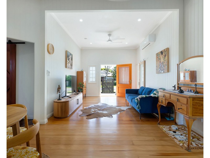 1 Kenilworth Street, South Mackay QLD 4740