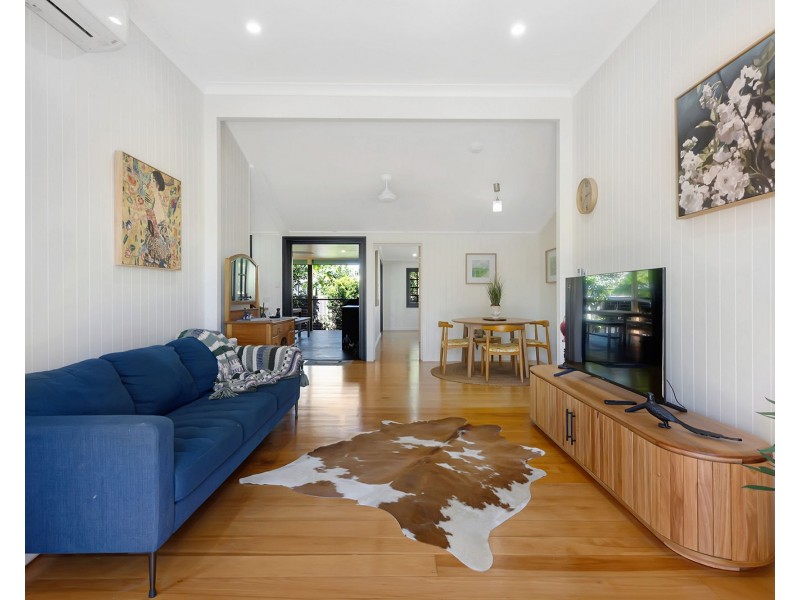 1 Kenilworth Street, South Mackay QLD 4740