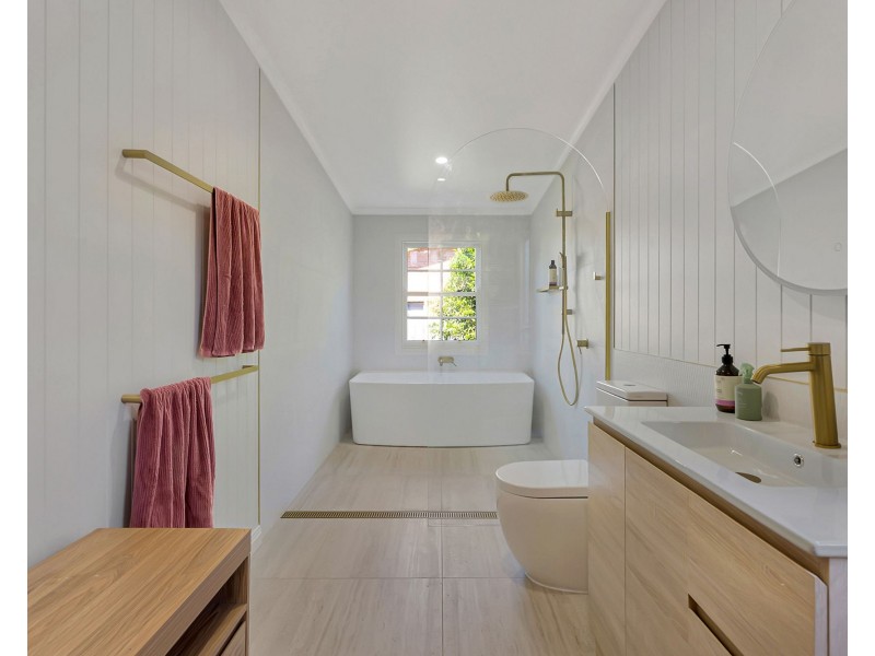 1 Kenilworth Street, South Mackay QLD 4740