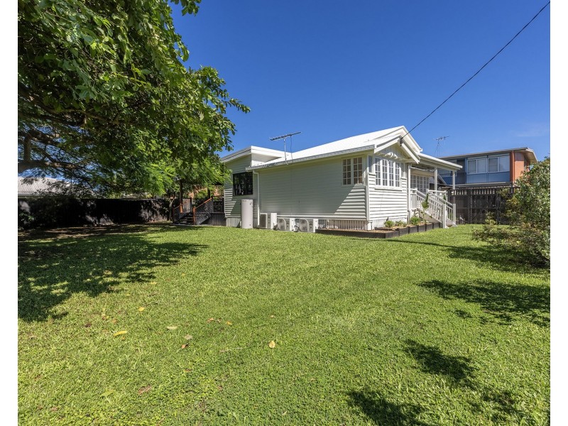 1 Kenilworth Street, South Mackay QLD 4740