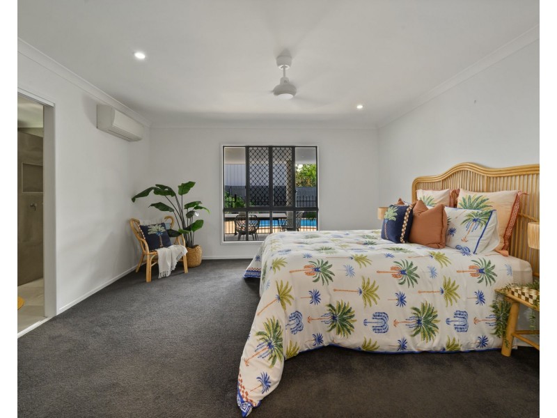 11 Royal Boulevard, Glenella QLD 4740