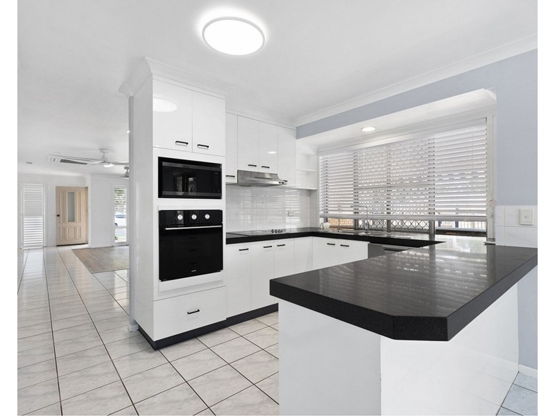 18 Tropical Avenue, Andergrove QLD 4740