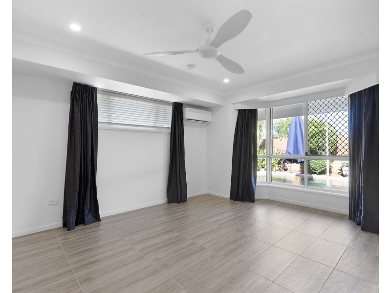 5 Kinghorn Street, Eimeo QLD 4740