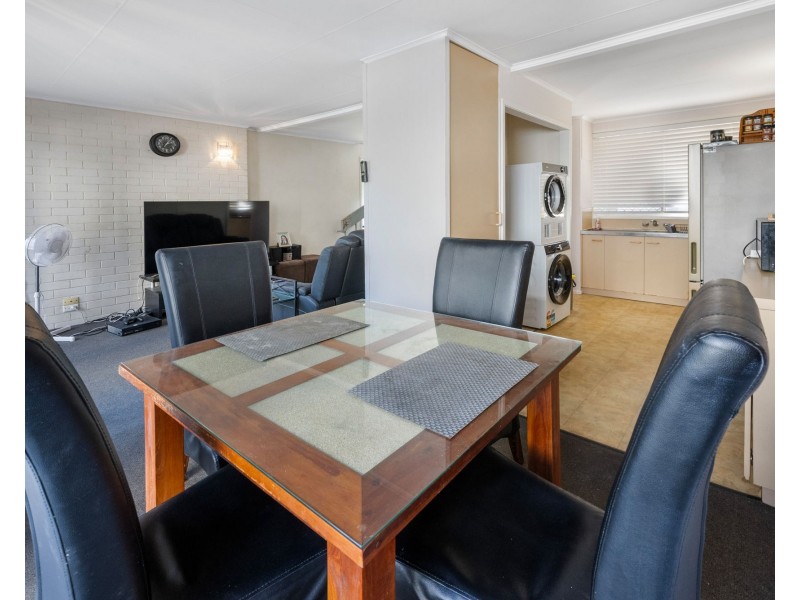1/8 East Gordon Street, Mackay QLD 4740