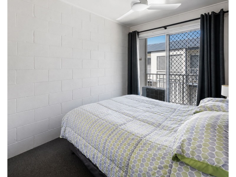 1/8 East Gordon Street, Mackay QLD 4740