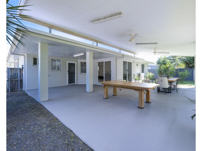 14 Temples Lane, Bakers Creek QLD 4740