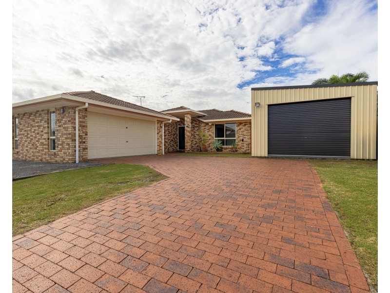 38 Spinnaker Way, Bucasia QLD 4750