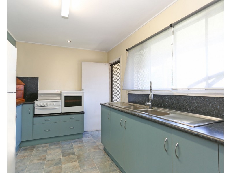 23 Lamb Street, South Mackay QLD 4740