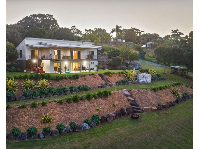 4 Bayview Drive, Habana QLD 4740